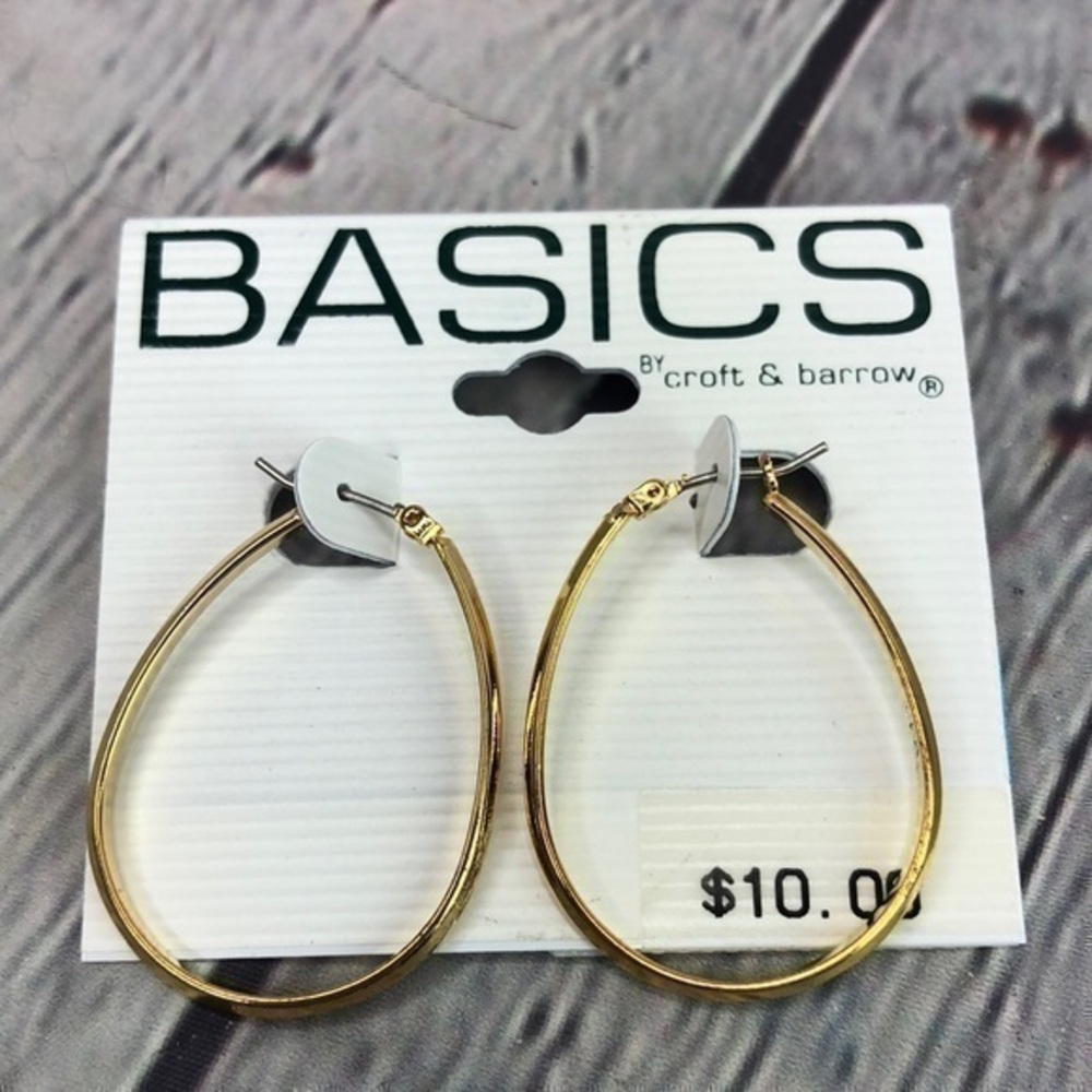 5/$25 Boho gold tone oval hoop earrings NWT